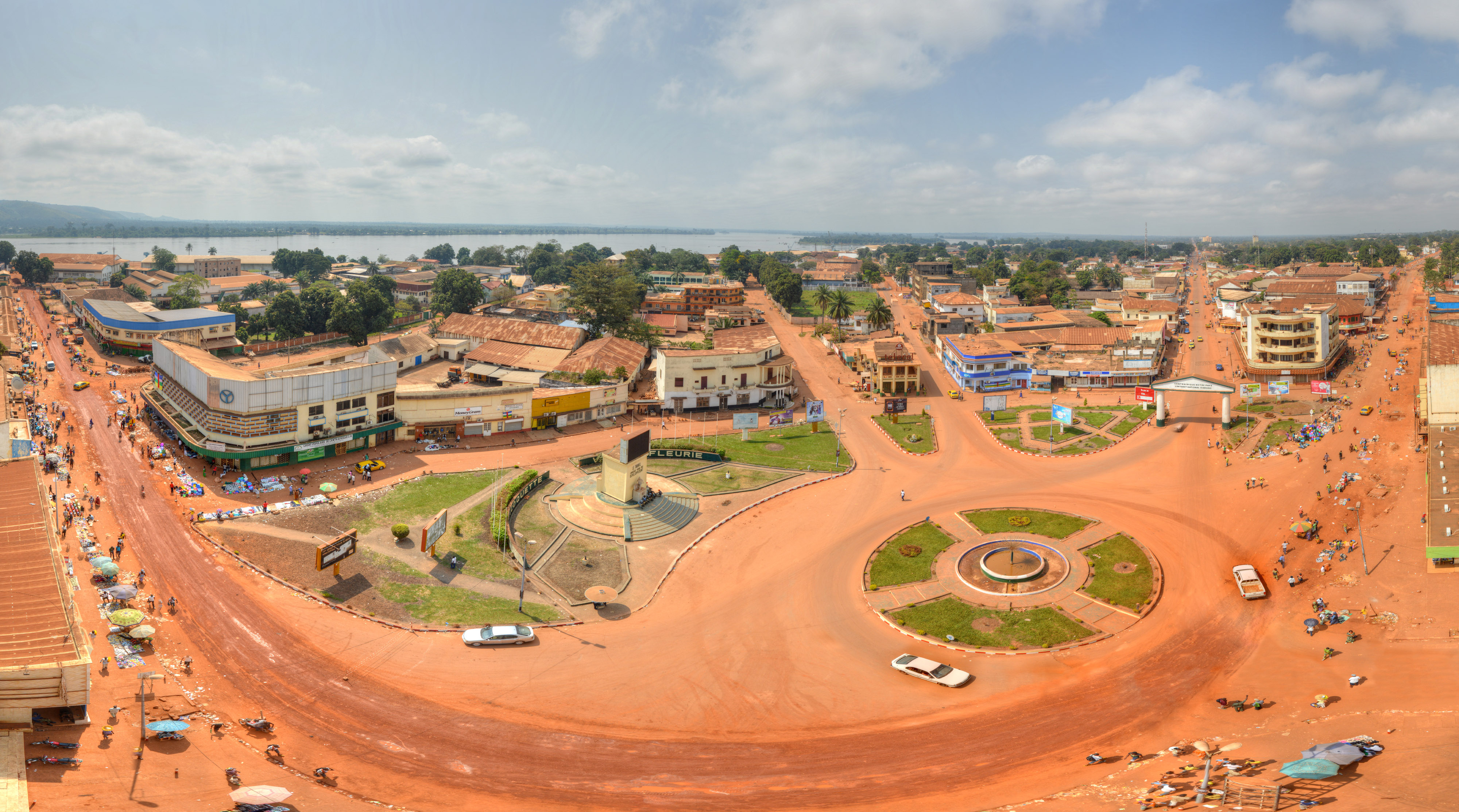 Centre-ville de Bangui (© Alllexxxis via WikiCommons)