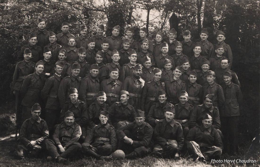 Les élèves de l'école de cavalerie de Saumur en 1940 (© cadetsdesaumur.fr)